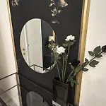 Aurora Flowers - Two And Free Parking Near Center And Train Station * Modena